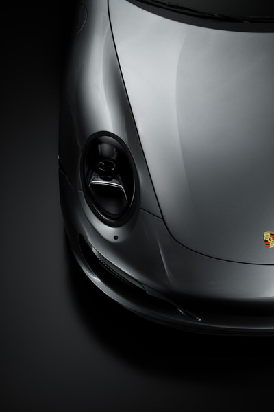 Photograph Nazar Andriychuk Porshce 911 Carrera S on One Eyeland