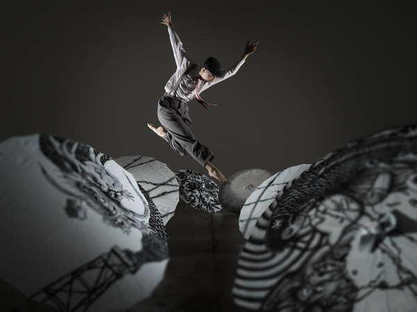 Photograph Rj Muna Kambara And Dancers on One Eyeland