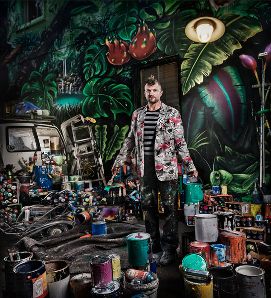 Photograph Keren Dobia The Street Artist on One Eyeland