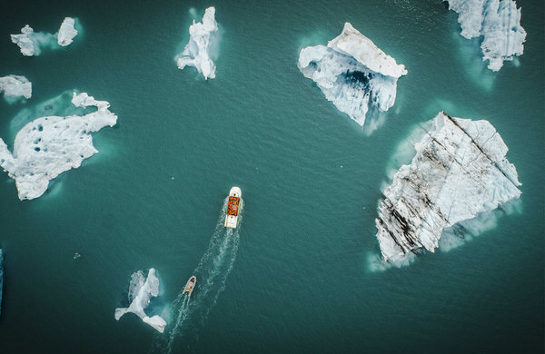 Photograph Patrick Curtet Iceberg on One Eyeland