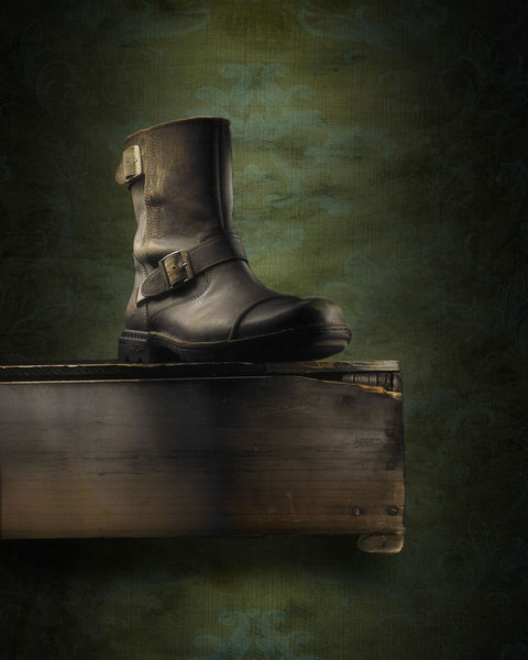 Photograph Steven Moeder Ugg Boot on One Eyeland