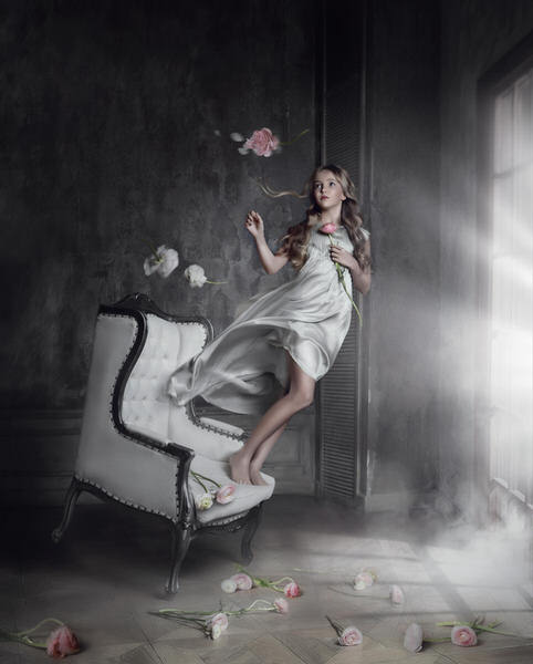 Photograph Katya Rashkevich Levitation on One Eyeland