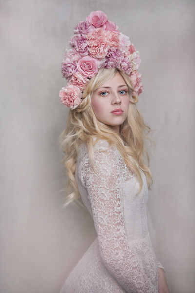 Photograph Kaat Stieber Flowercrown Beau on One Eyeland