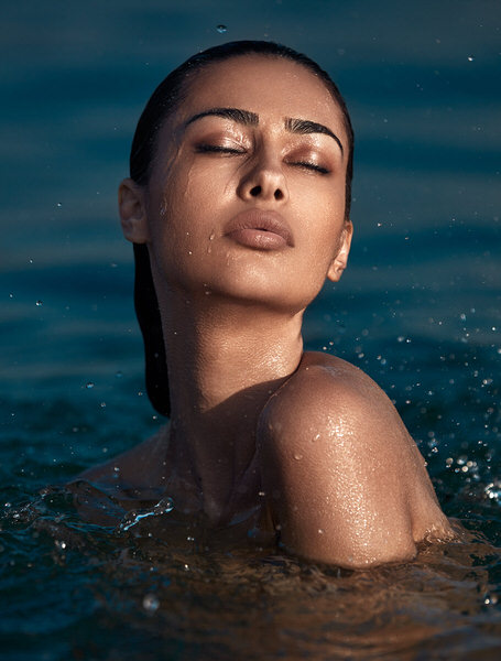 Photograph Renuar Locaj Beauty on One Eyeland