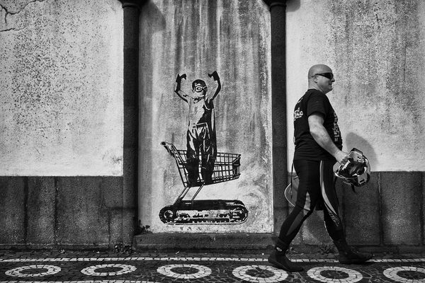 Photograph Carlos Lopes Franco Wt on One Eyeland