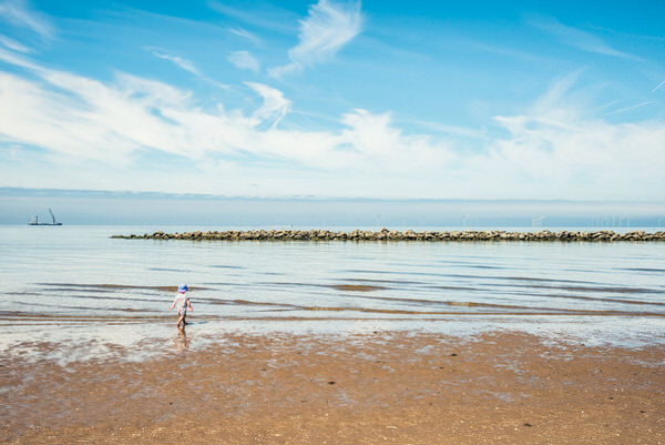 Photograph Jonathan Oakes Venture Forth on One Eyeland