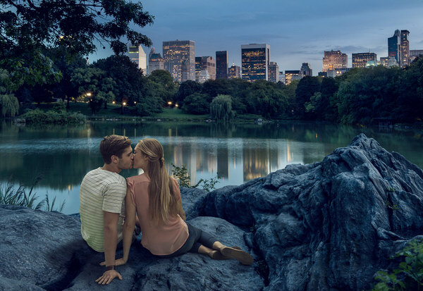 Photograph Ryan Forbes Central Park Kiss on One Eyeland