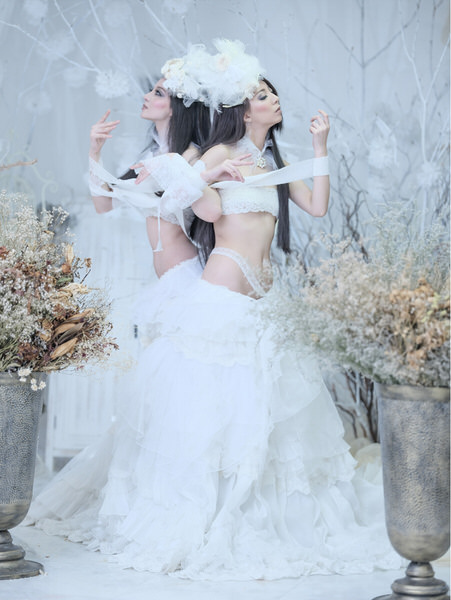 Photograph Haseo Hasegawa Two Hearts In One Body 3 on One Eyeland