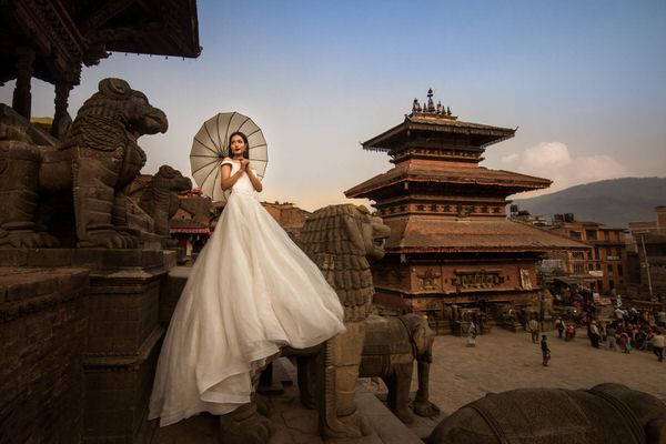 Photograph Vicens Forns Bride At The Temple on One Eyeland
