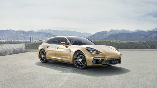 Photograph Justin Carrasquillo Porsche Panamera on One Eyeland
