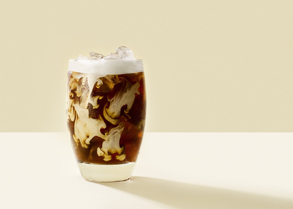 Photograph Mark Mawson Ice Coffee on One Eyeland
