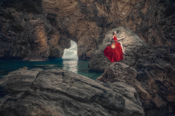 Photograph Özcan Özen Hole Sea on One Eyeland
