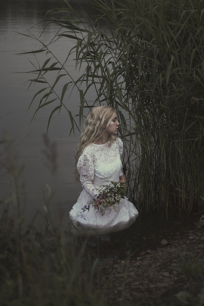 Photograph Agnieszka Kwiatkowska Ophelia on One Eyeland