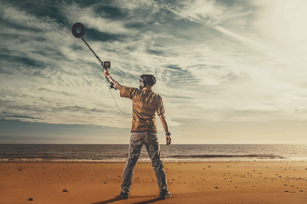 Photograph George Fairbairn The Treasure Hunter on One Eyeland