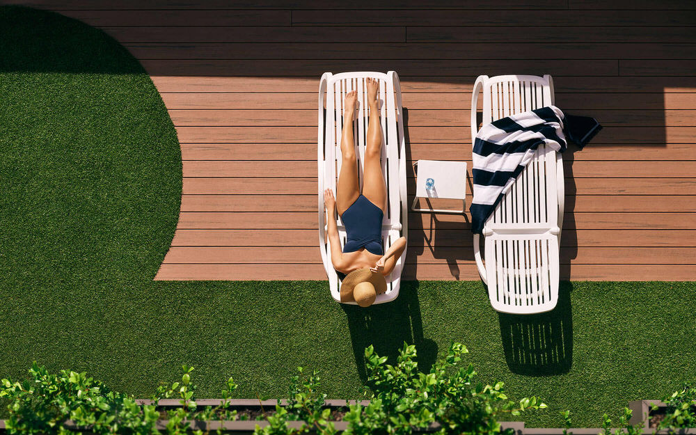 Photograph Kristian Gehradte Sun Goddess on One Eyeland
