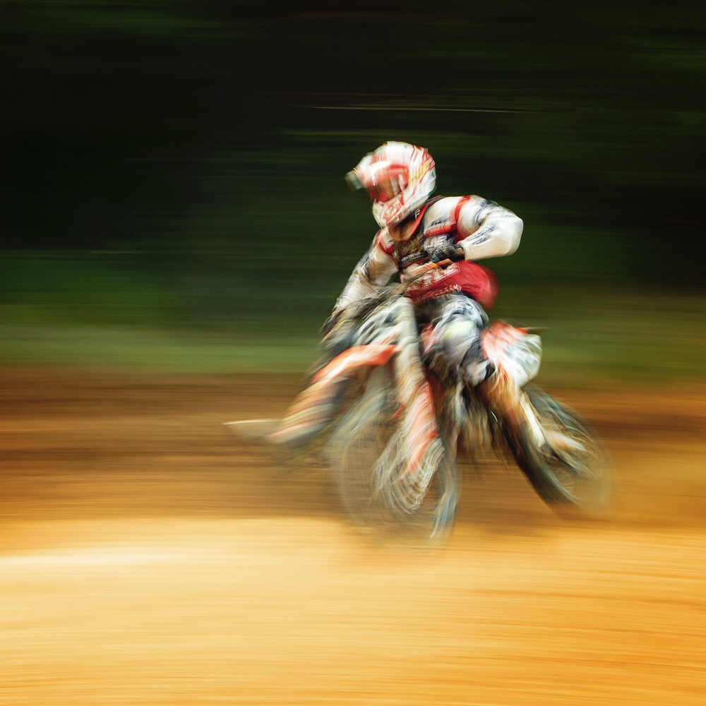 Photograph Dušan Ignác Enduro on One Eyeland