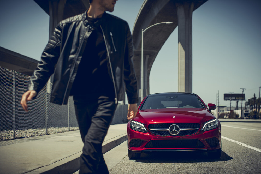 Photograph Patrick Curtet Mercedes on One Eyeland