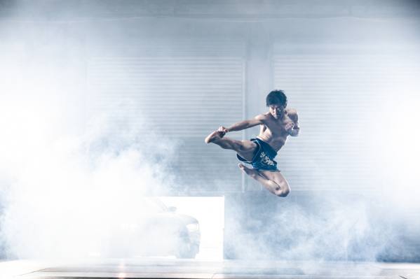Photograph Robert Houser Kickboxing 1 on One Eyeland
