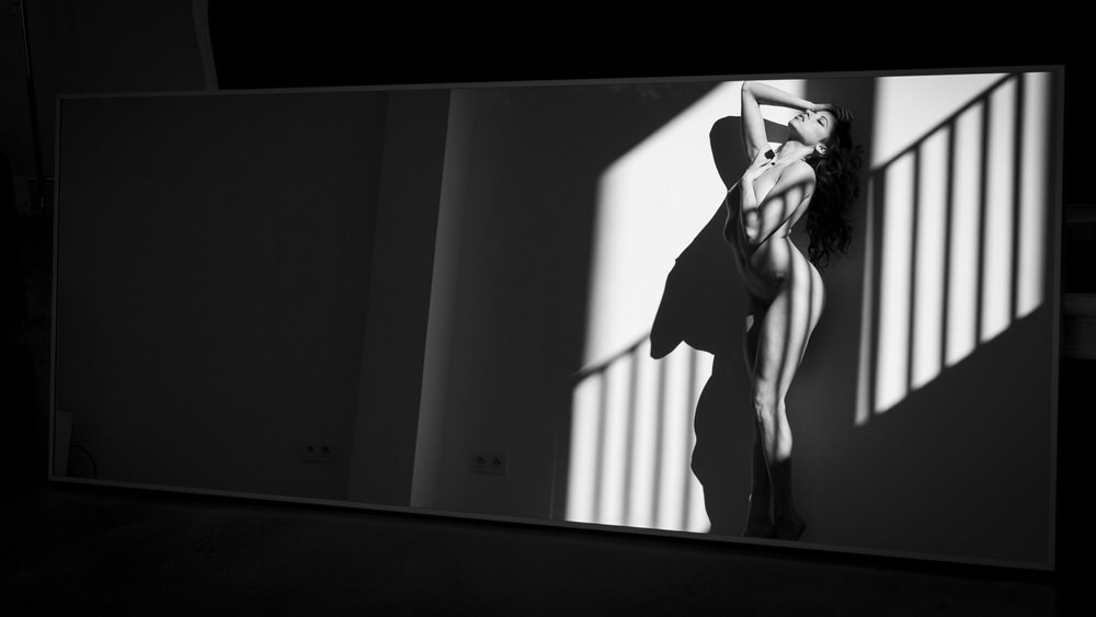 Photograph Thierry Smets Tu Montes Ou Pas on One Eyeland