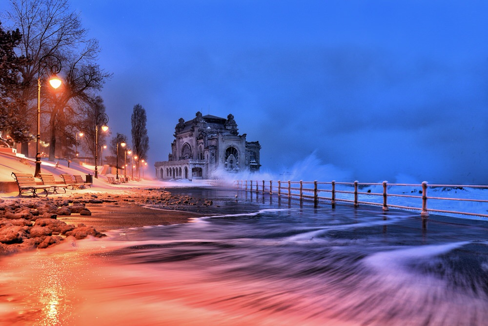 Photograph Luca Arsinel Cazino Constanta on One Eyeland