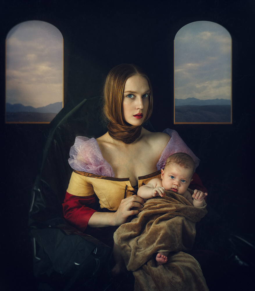 Photograph Svetlana Melik Nubarova Motherhood on One Eyeland