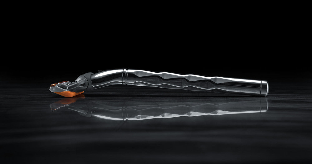 Photograph Nick Nacca Razor Profile on One Eyeland