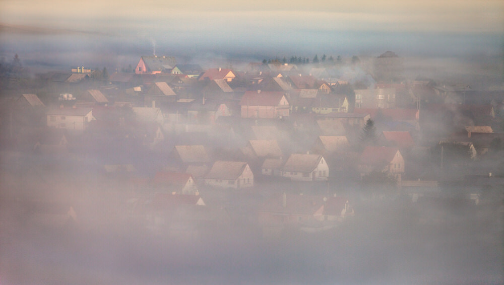 Photograph Peter Svoboda Under The Cover on One Eyeland