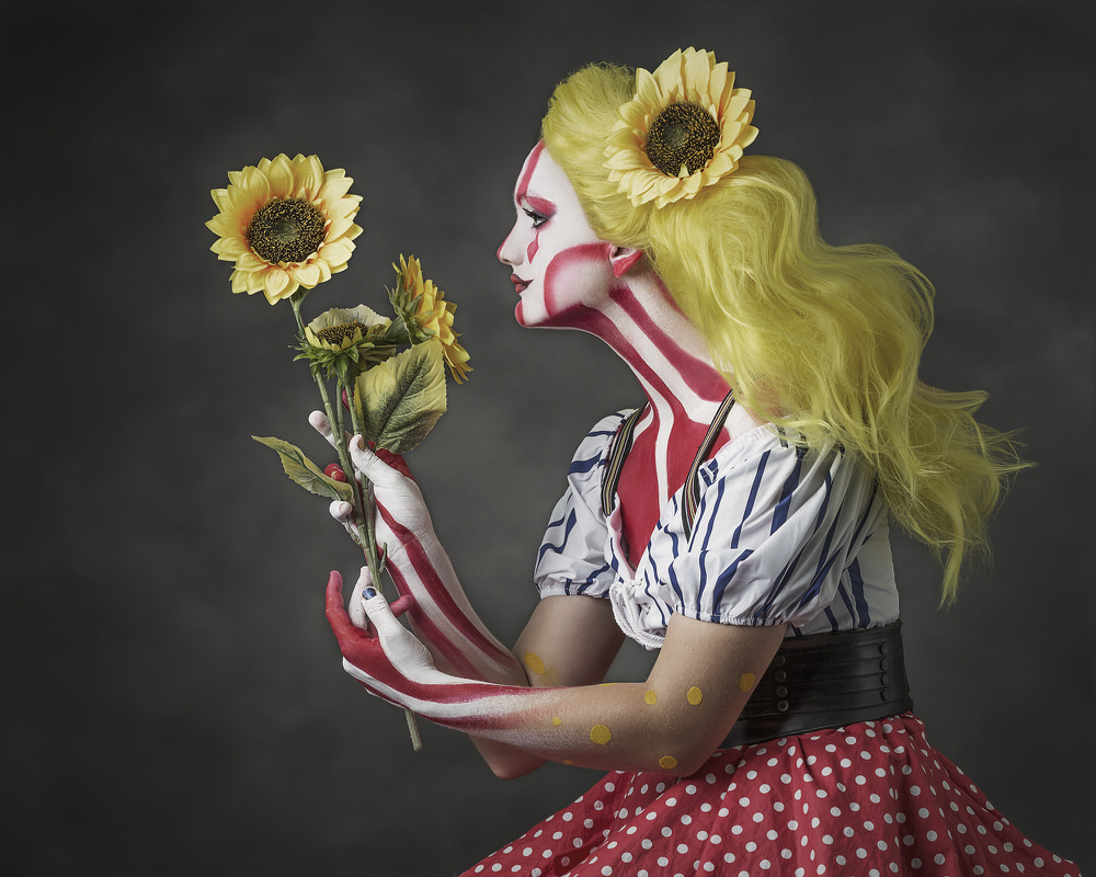 Photograph Peter Rooney Candy Girl on One Eyeland