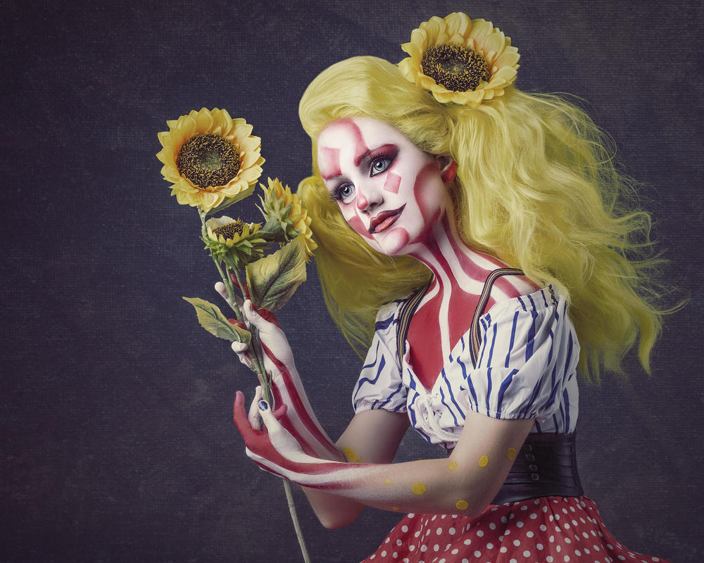 Photograph Peter Rooney Candy Girl on One Eyeland