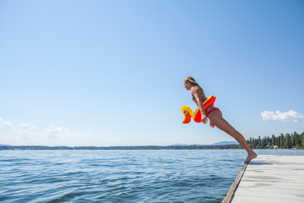 Photograph Woods Wheatcroft Duck Dive on One Eyeland