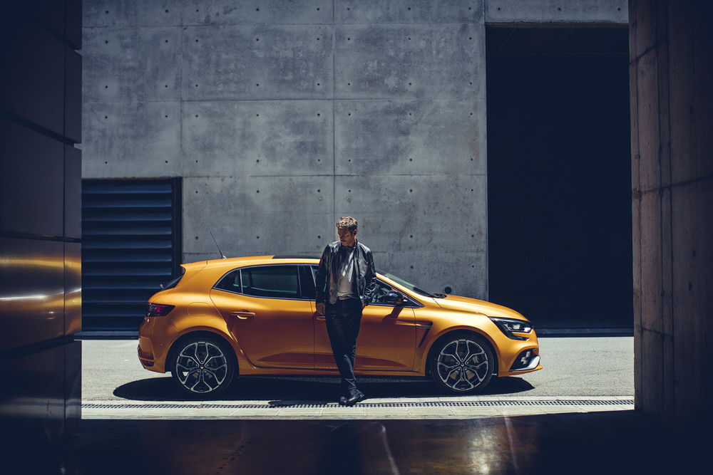 Photograph Patrick Curtet Taxi on One Eyeland