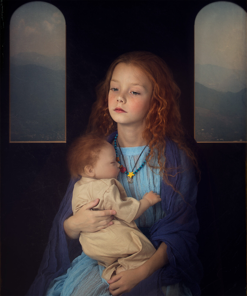 Photograph Svetlana Melik Nubarova Motherhood on One Eyeland