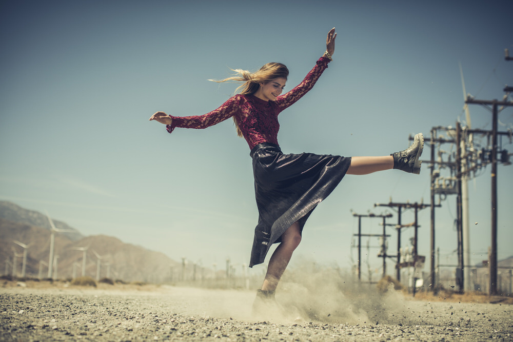 Photograph Patrick Curtet When The Dust Fly on One Eyeland