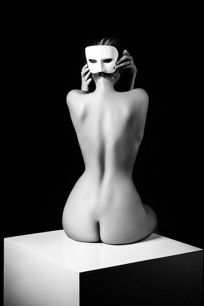 Photograph Ruslan Bolgov The White Mask on One Eyeland