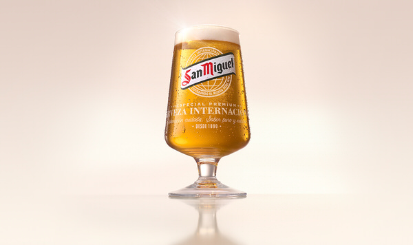 Photograph Warren Ryley San Miguel Serve on One Eyeland