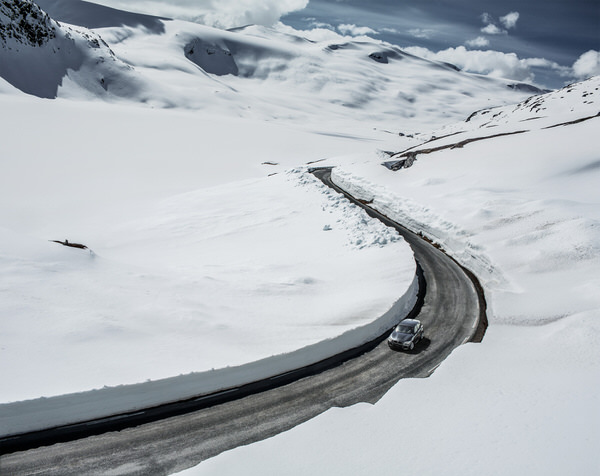 Photograph Patrick Curtet Into The Snow on One Eyeland