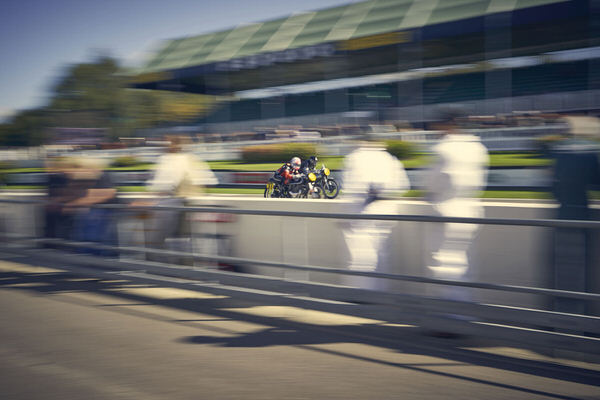 Photograph Nigel Harniman Goodwood Revival 2018 on One Eyeland