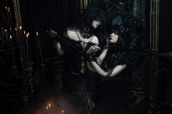 Photograph Haseo Hasegawa Kuro Denwa 4 on One Eyeland