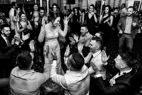 Photograph Silviu Florin Salomia Spotlight Bride on One Eyeland