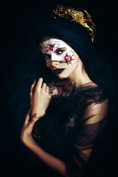 Photograph Ruslan Bolgov Be Careful On My Edges on One Eyeland