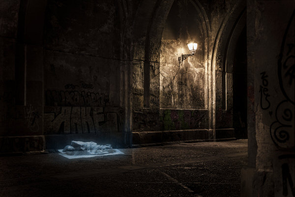 Photograph Alberto Escudero Holograms Homeless on One Eyeland