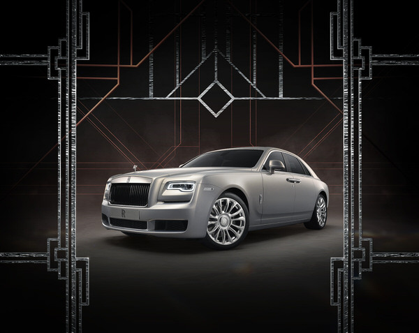 Photograph Nigel Harniman Rolls Royce Silver Ghost on One Eyeland