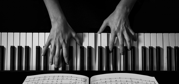 Photograph Marc Sabat Piano on One Eyeland