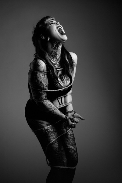 Photograph Vito Motiv Scream on One Eyeland