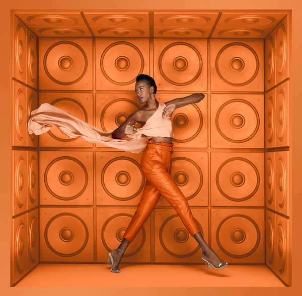 Photograph Kremer Johnson La Entertainment Wall Of Sound on One Eyeland