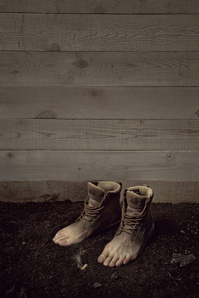 Photograph Kremer Johnson Margritte Feet on One Eyeland