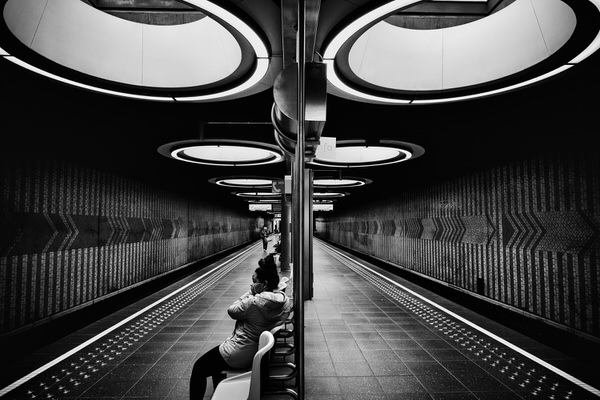 Photograph Yasuhiro Sakuda Station on One Eyeland