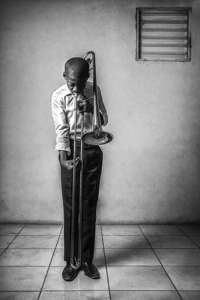 Photograph Urim Hong City Soleil Eager To Learn on One Eyeland