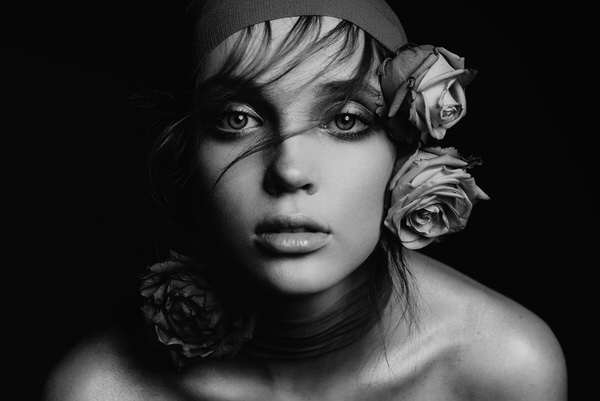 Photograph Magdalena Halas Grow on One Eyeland