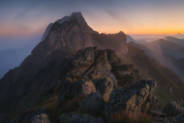 Photograph Zsolt Andras Szabo Giants Land on One Eyeland